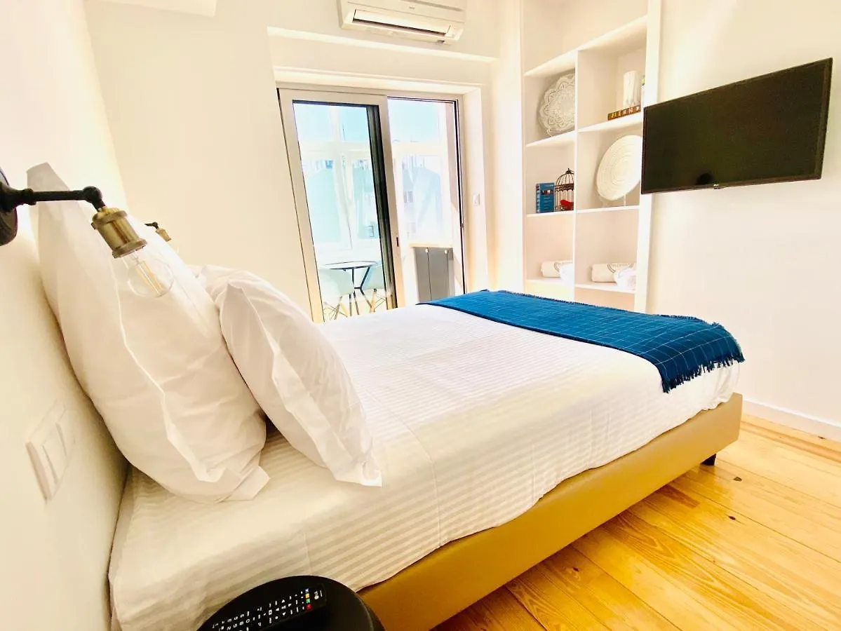 Bed & Breakfast Bed and Breakfast The Postcard Avenue Lisbona Portogallo