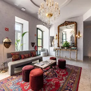 4* Hotel Alfama